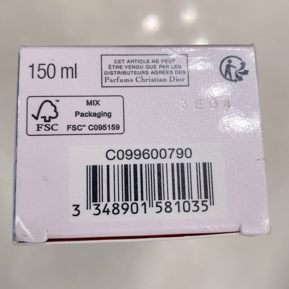 Dior Capture Totale Intensive Essence lotion, New in Box, Unopened and sealed - Picture 6 of 6